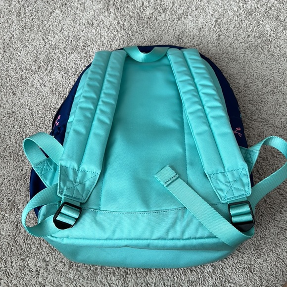 Vineyard Vines backpack - Picture 2 of 6